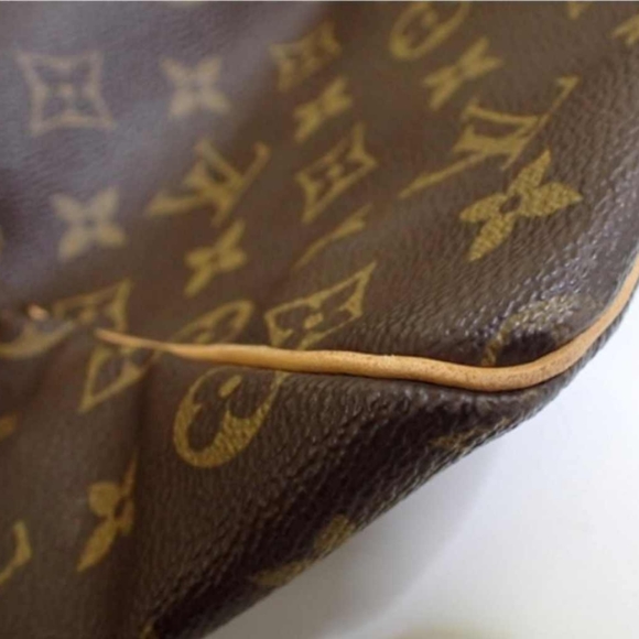 Authentic Louis Vuitton Keepol 55 - Picture 9 of 12